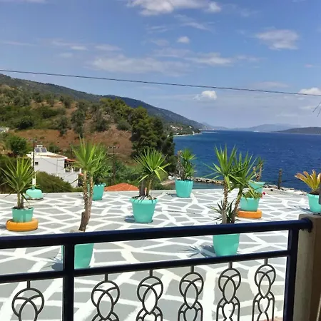 Hotel Agnanti Kalamakia